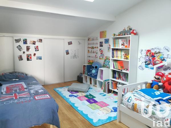 Immeuble à vendre 17 pièces 431 m² Fronsac