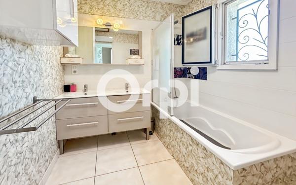 Maison à vendre    5 pièces • 140 m2 Fabrègues