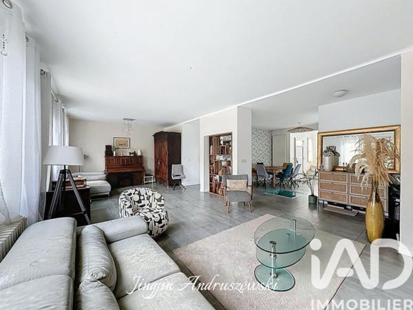 Maison à vendre 9 pièces 192 m² Le Vésinet