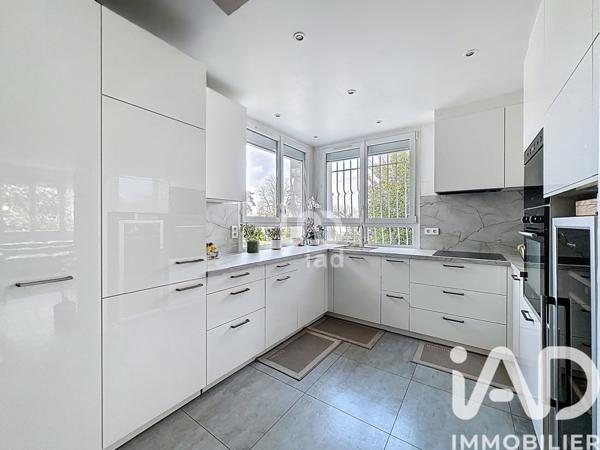 Maison à vendre 9 pièces 192 m² Le Vésinet