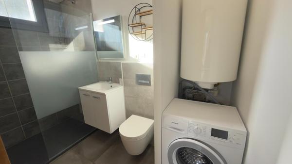 T2 Haut de Villa + Piscine et Jardin - Baudouvin