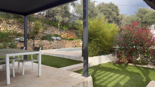 T2 Haut de Villa + Piscine et Jardin - Baudouvin