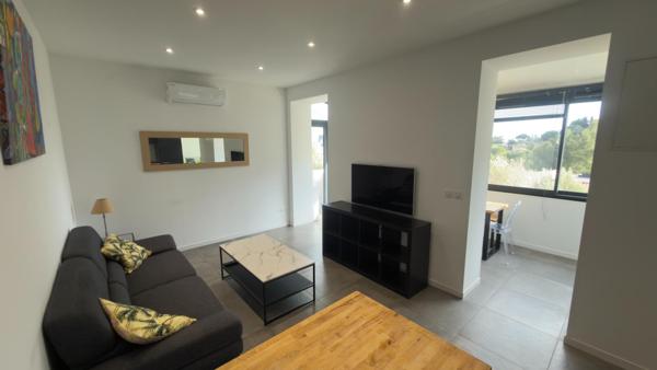 T2 Haut de Villa + Piscine et Jardin - Baudouvin