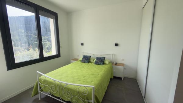 T2 Haut de Villa + Piscine et Jardin - Baudouvin