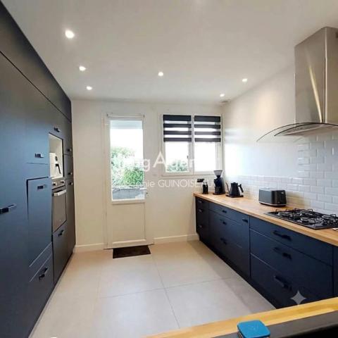 Maison à CHOLET, 49300 - 5 pièces 101m²