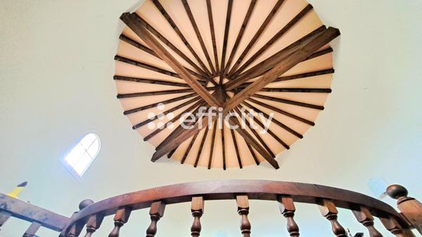 Maison 7 pièces - 307 m² Exclusivité