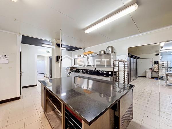 Fonds de commerce boulangerie, pâtisserie, snacking et salon de thé – 560 m² – Hénin-Beaumont (62)