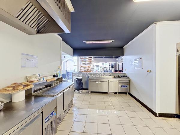 Fonds de commerce boulangerie, pâtisserie, snacking et salon de thé – 560 m² – Hénin-Beaumont (62)