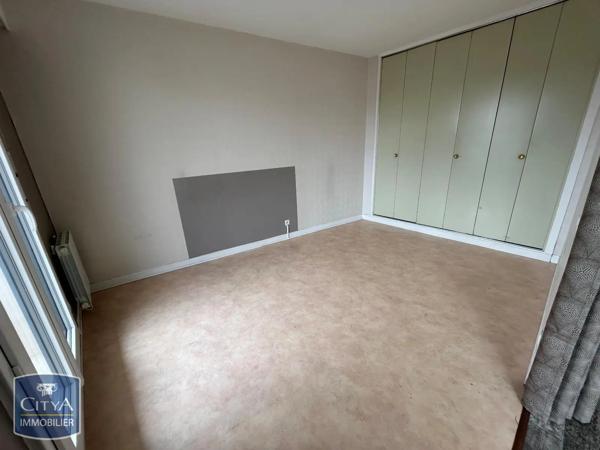 Appartement à louer 2 pièces 45m² Bourges (18000)