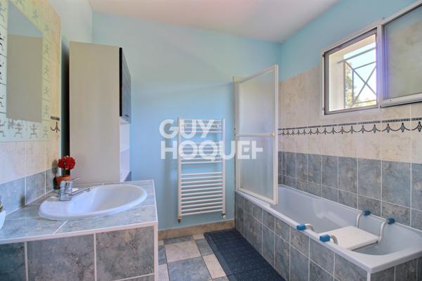 MAISON À VENDRE DE 5 PIÈCES DE 161,91 M²