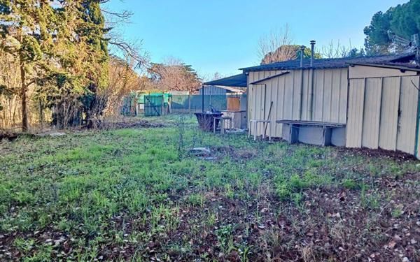 Terrain à vendre    Vias