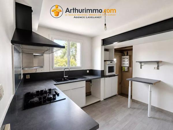 Vente                                                      Maison
                        
                     6 pièces                      130 m2                     à Foix