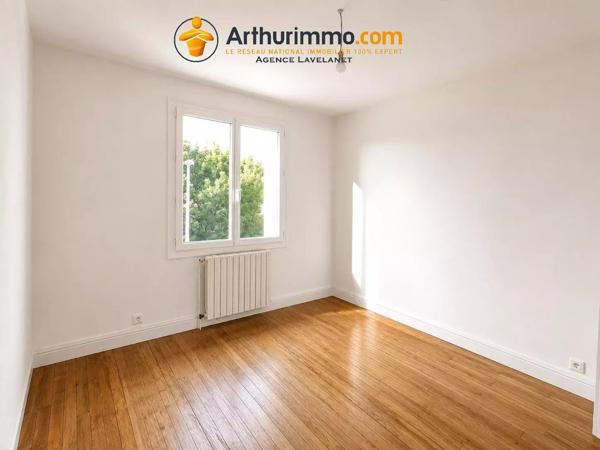 Vente                                                      Maison
                        
                     6 pièces                      130 m2                     à Foix