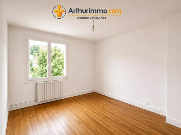 Vente                                                      Maison
                        
                     6 pièces                      130 m2                     à Foix