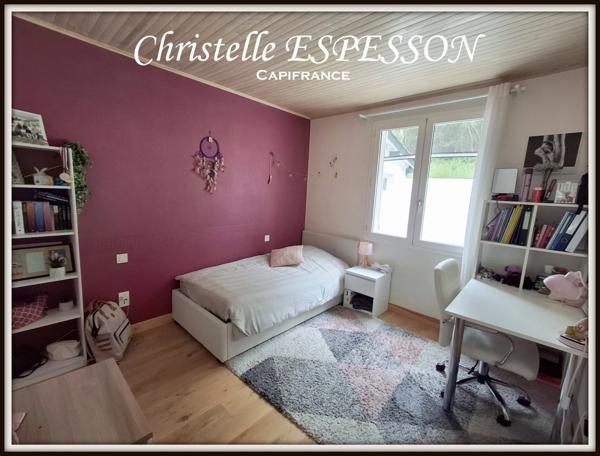 MAISON A VENDRE 7 PIECES 180 M2 AVEC UN GITE 35 M2 ET PISCINE SUR CASTELJALOUX (47)