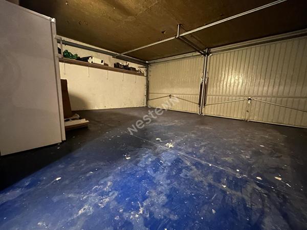 Villa Mitoyenne Marseille 8ème 4 pièce(s) 126 m2 Vue mer, Garage double Terrasse et jardin