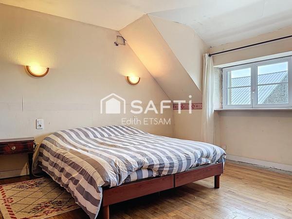 Corps de ferme 11 pièces 239m²