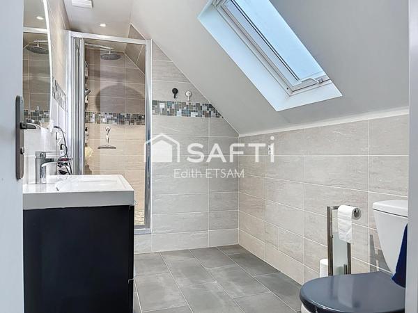 Corps de ferme 11 pièces 239m²