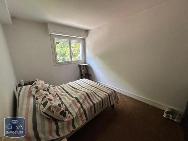 Appartement à louer 4 pièces 67.27m² Billère (64140)