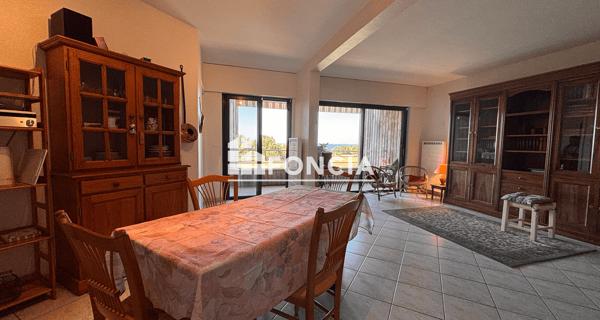 À vendre Appartement 5 pièces 121 m² - La Rochelle 17000