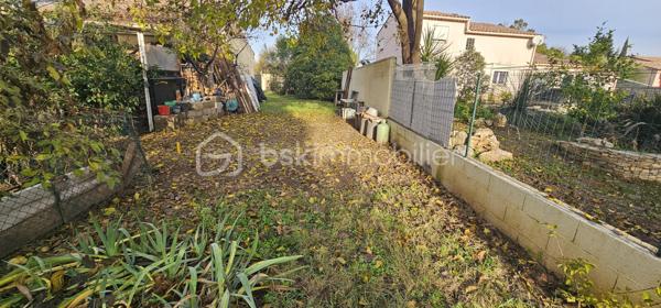Terrain de 694 m²
