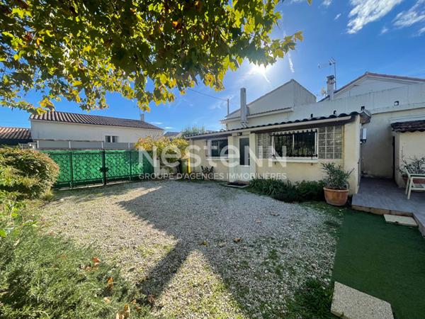 Marignane - À vendre une maison plain pied, de 5 pièces de 120 m2 sur une parcelle de 551m2