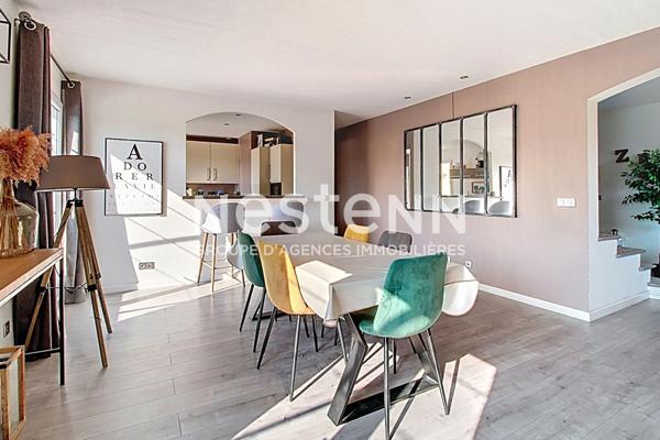 À VENDRE DRAGUIGNAN Maison 5 chambres, 168 m² sur 1500 m² de terrain avec Piscine