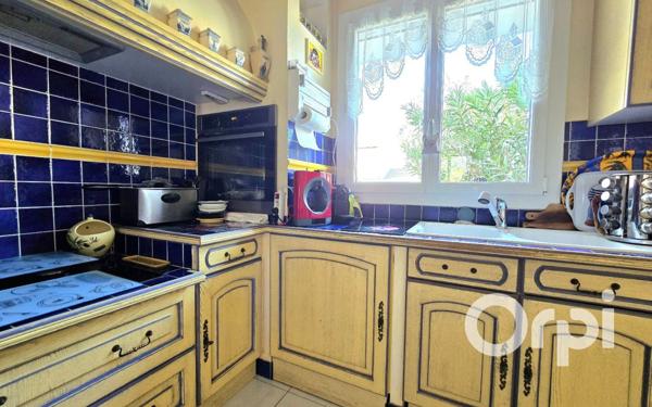 Maison à vendre    4 pièces •  Saint-Martin-de-Crau