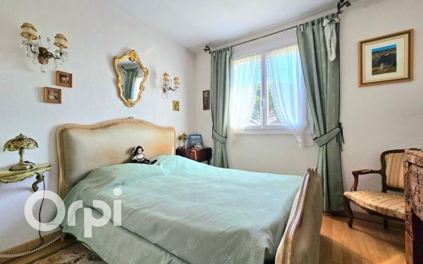 Maison à vendre    4 pièces •  Saint-Martin-de-Crau