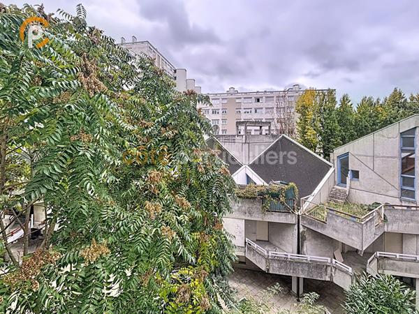 Vente Appartement26 m² - 2 Pièces - IVRY SUR SEINE (94200)