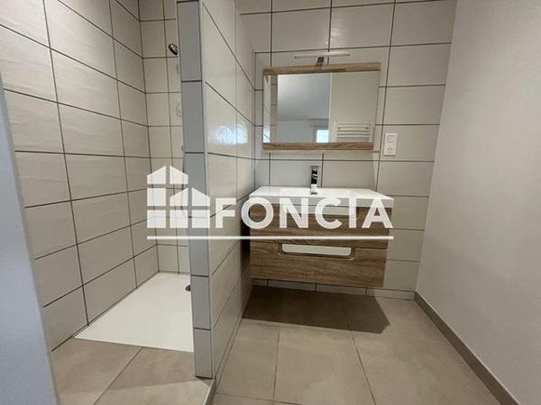 Location Maison 4 pièces 113 m² - 112 BOULEVARD DIDEROT Lunel 34400