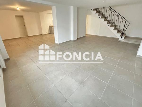 Location Maison 4 pièces 113 m² - 112 BOULEVARD DIDEROT Lunel 34400