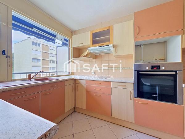 Très bel appartement avec balcon et cave, au clame