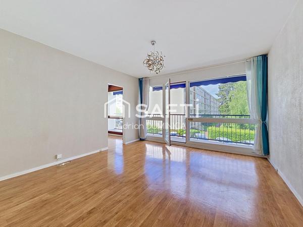 Très bel appartement avec balcon et cave, au clame