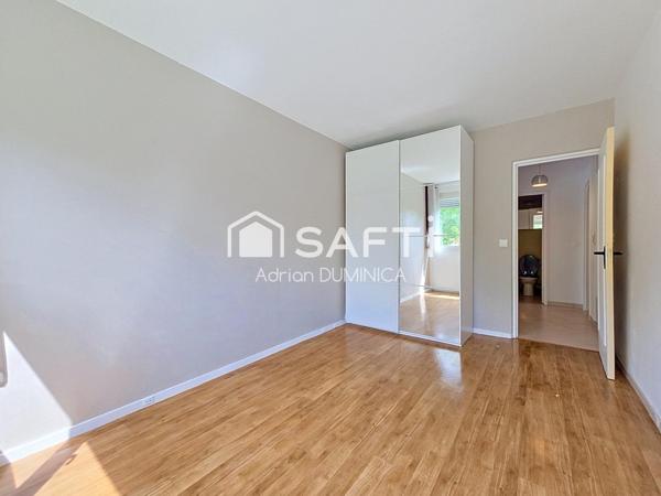 Très bel appartement avec balcon et cave, au clame