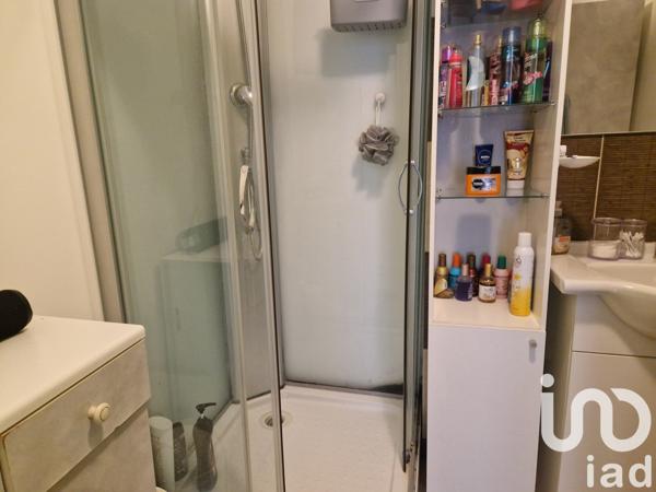 Maison de village 3 pièces de 65 m² à Valensole (04210)