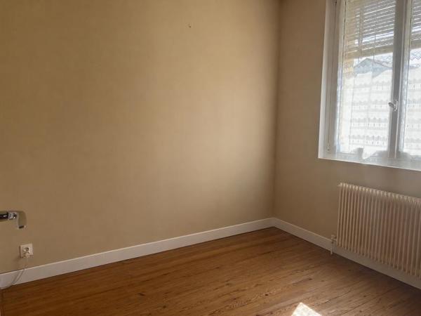 Maison 119 500 € Puy-l'Évêque 6 p 90 m² DPE E