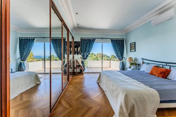 Villa d’exception vue panoramique sur le bassin