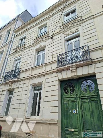Possibilités de diviser en 3 appartements - immeuble sans copropriété
rue d'Hauteville - Maiso...