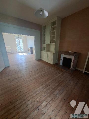 Possibilités de diviser en 3 appartements - immeuble sans copropriété
rue d'Hauteville - Maiso...