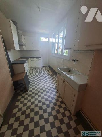 Possibilités de diviser en 3 appartements - immeuble sans copropriété
rue d'Hauteville - Maiso...