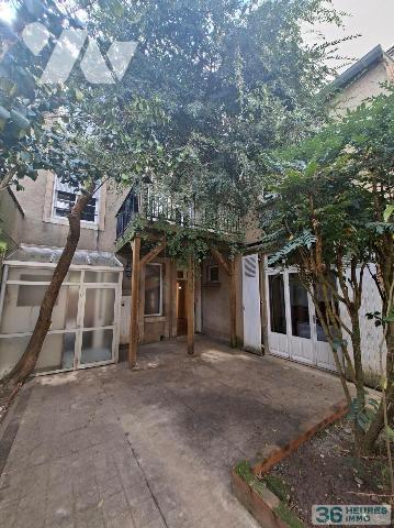 Possibilités de diviser en 3 appartements - immeuble sans copropriété
rue d'Hauteville - Maiso...