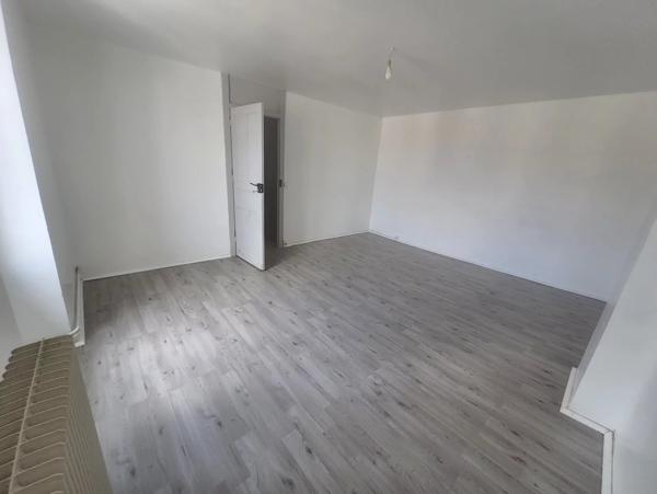 Immobilier Nérac (47600) – Maison de ville 168m2 – 120 000 €