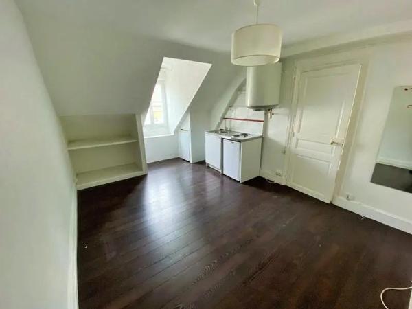 Appartement à louer 1 pièce 25.61m² Dijon (21000)