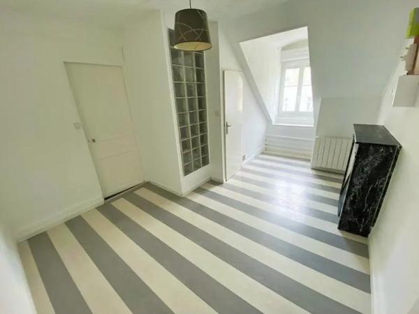 Appartement à louer 1 pièce 25.61m² Dijon (21000)