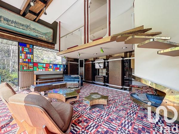 Maison d’architecte 7 pièces de 232 m² à Bois-Guillaume (76230)