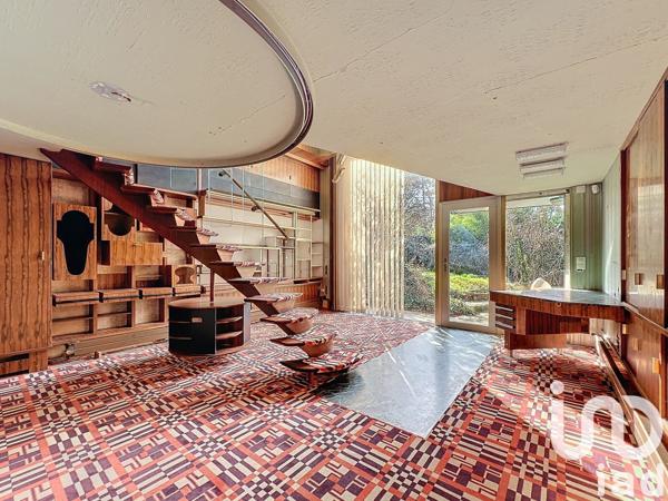 Maison d’architecte 7 pièces de 232 m² à Bois-Guillaume (76230)