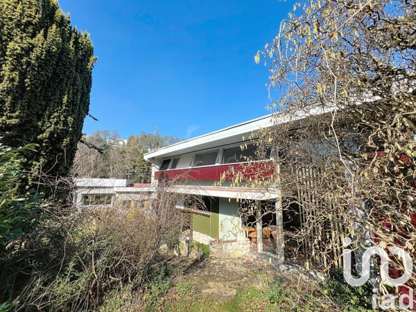 Maison d’architecte 7 pièces de 232 m² à Bois-Guillaume (76230)