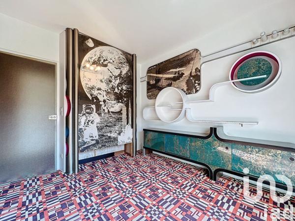 Maison d’architecte 7 pièces de 232 m² à Bois-Guillaume (76230)