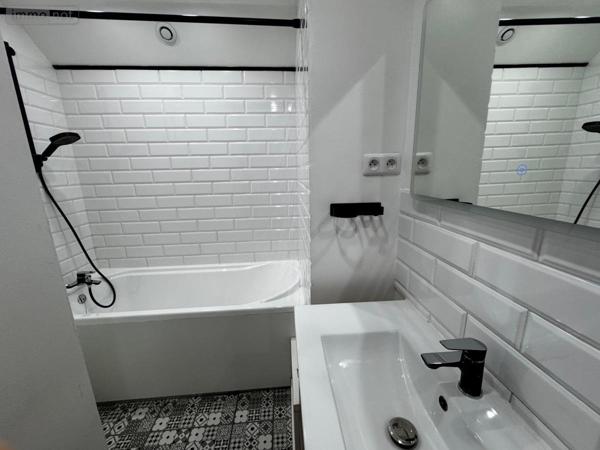 Appartement à louer à Dole dans le Jura (39100), ref : 39033-L599